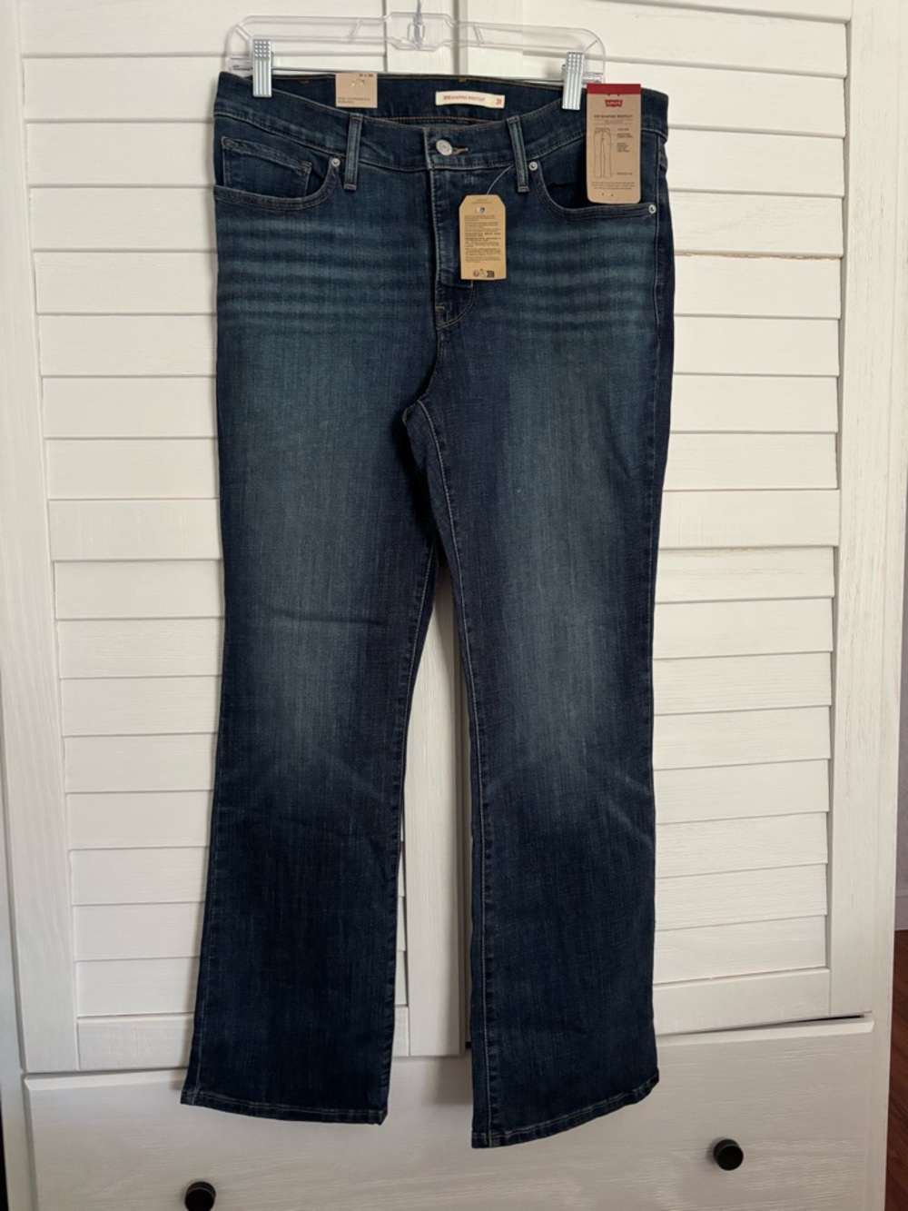 Levi's Women's 315 Shaping Bootcut Jeans Blue 31 30
